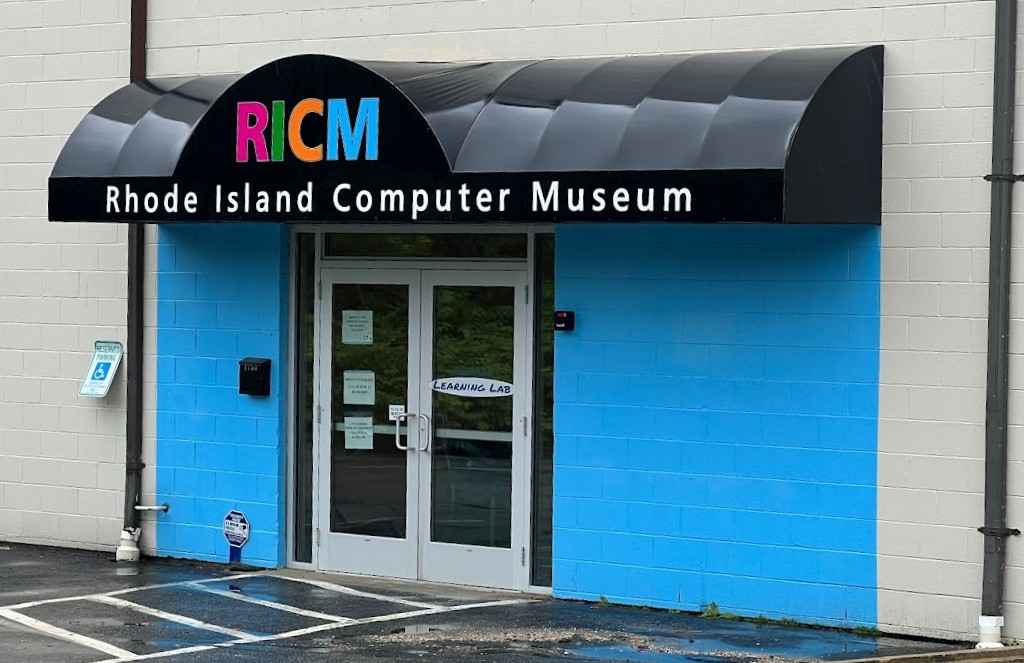 Rhode Island Computer Museum  Maker Picture